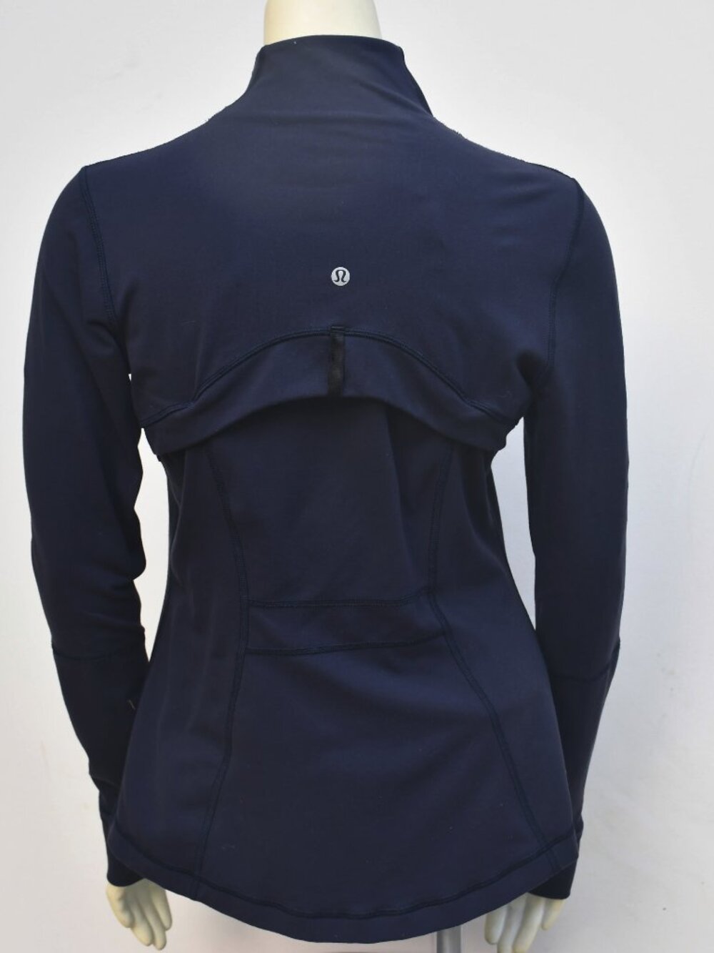 Lululemon Define Jacket, Luon, Navy, Size 8 - Picture 3 of 4